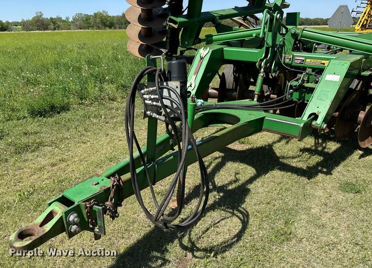 image for item EQ1436 John Deere 637 tandem disk