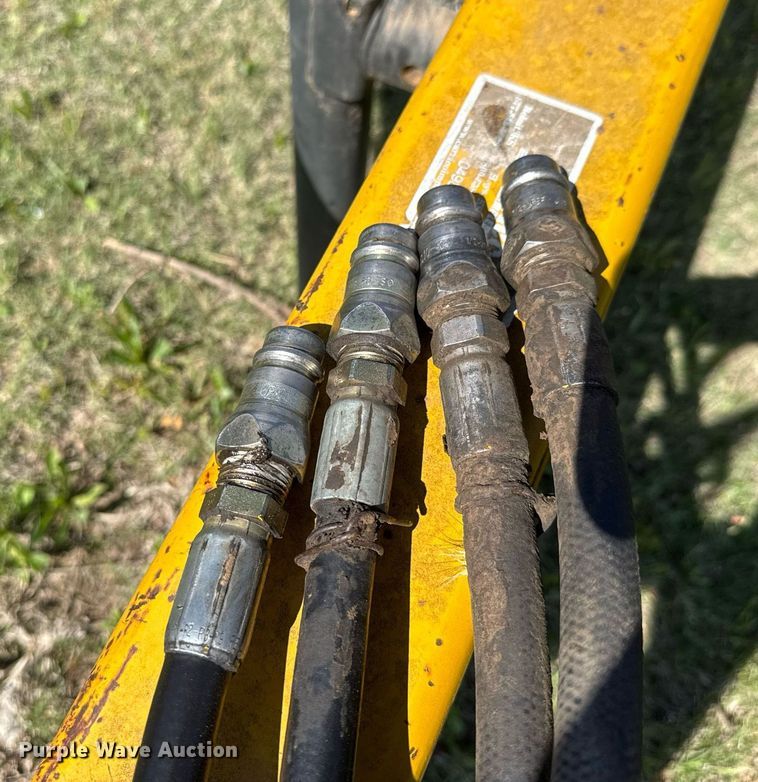 image for item EQ1437 Kent 6330-83 field cultivator