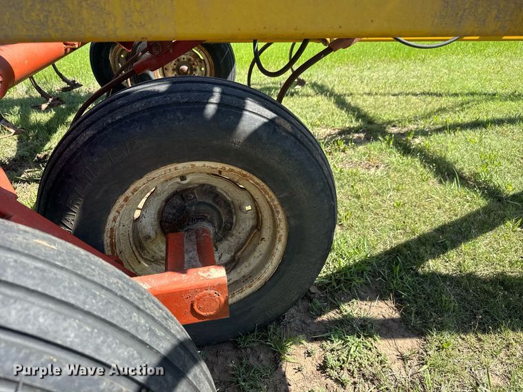 image for item EQ1437 Kent 6330-83 field cultivator