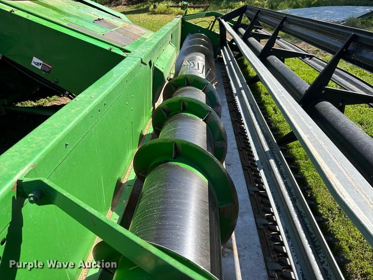 image for item EQ1438 1991 John Deere 9500 combine