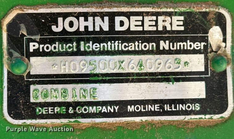 image for item EQ1438 1991 John Deere 9500 combine