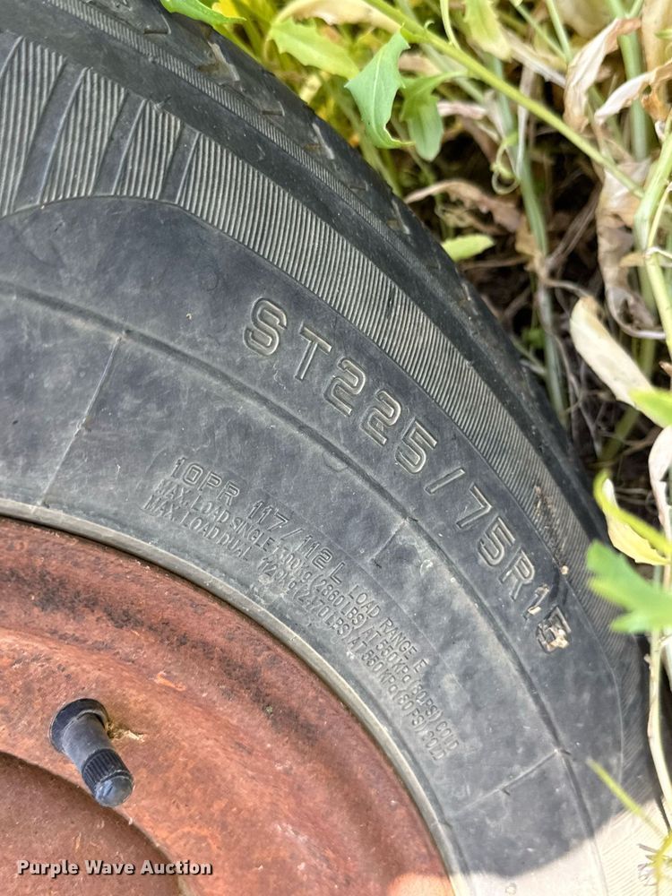 image for item EQ1439 1990 John Deere 920 flex head