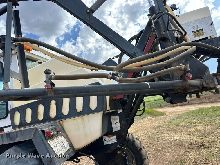 image for item EQ4655 2010 Spra-Coupe 3440 sprayer