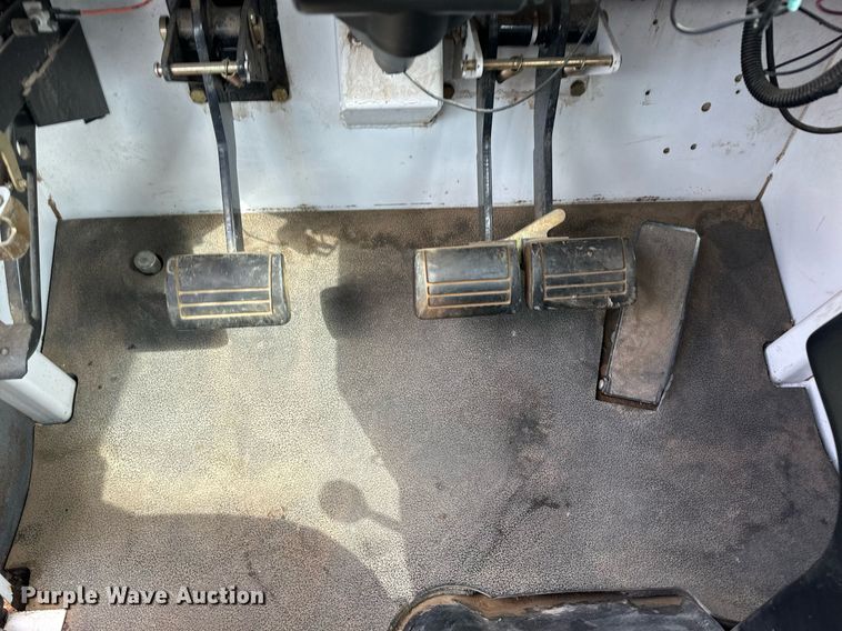 image for item EQ4655 2010 Spra-Coupe 3440 sprayer