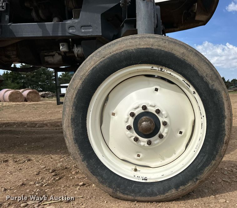 image for item EQ4655 2010 Spra-Coupe 3440 sprayer