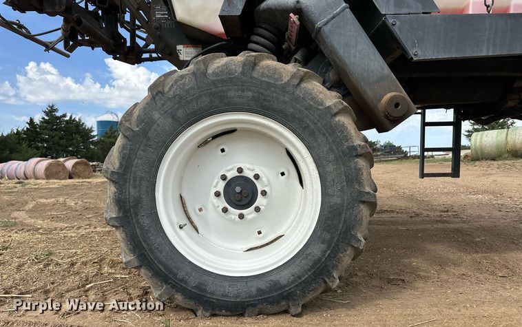 image for item EQ4655 2010 Spra-Coupe 3440 sprayer