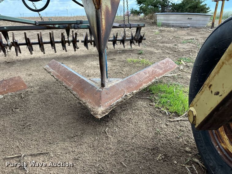 image for item EQ4656 Sweep plow