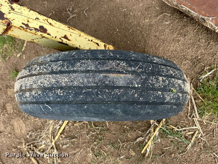 image for item EQ4656 Sweep plow