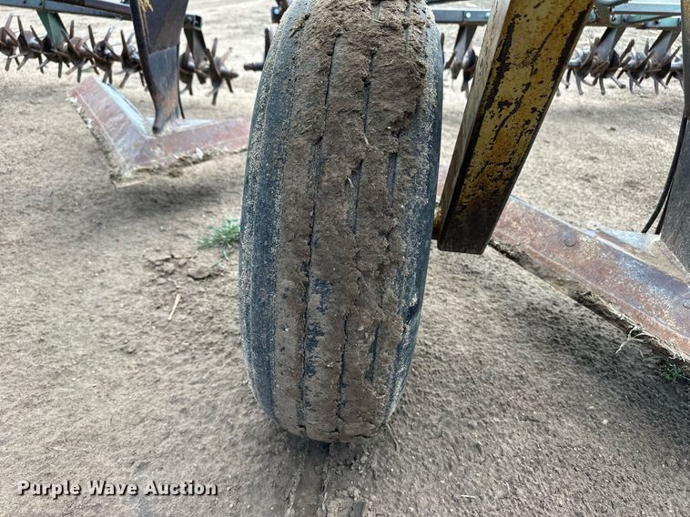 image for item EQ4656 Sweep plow