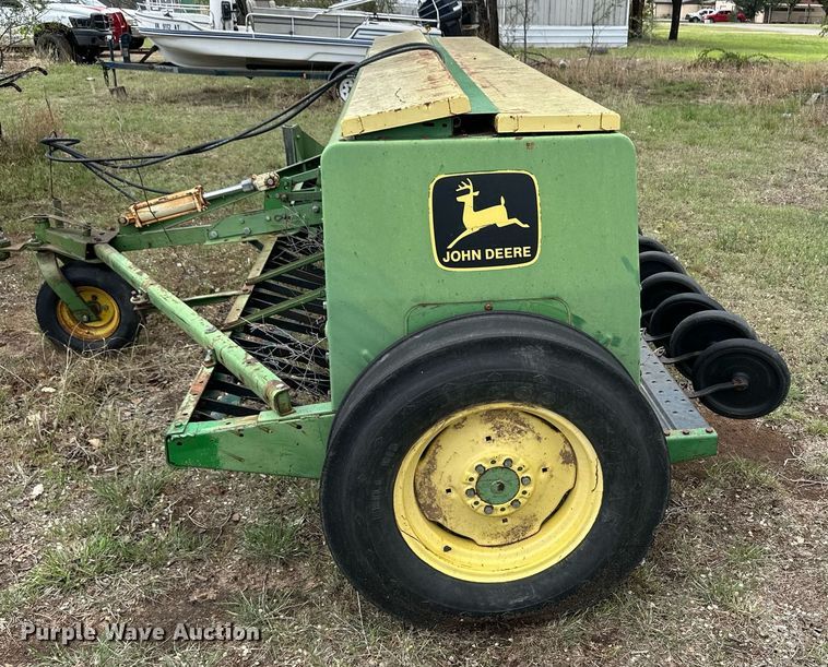 image for item EQ4664 (2) John Deere 8300 grain drills