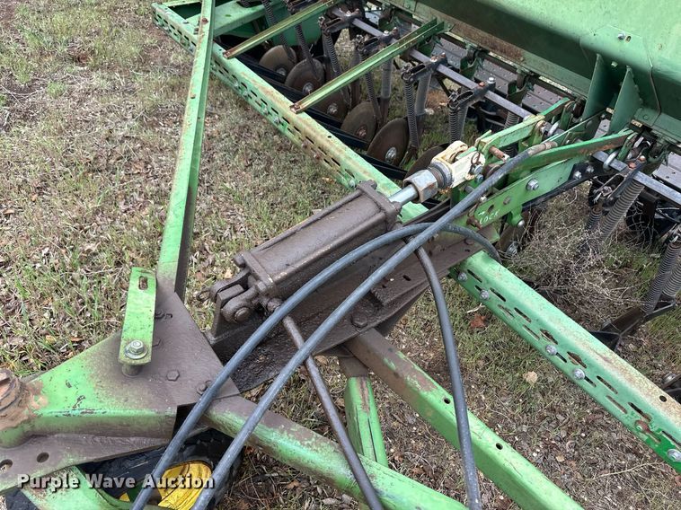 image for item EQ4664 (2) John Deere 8300 grain drills