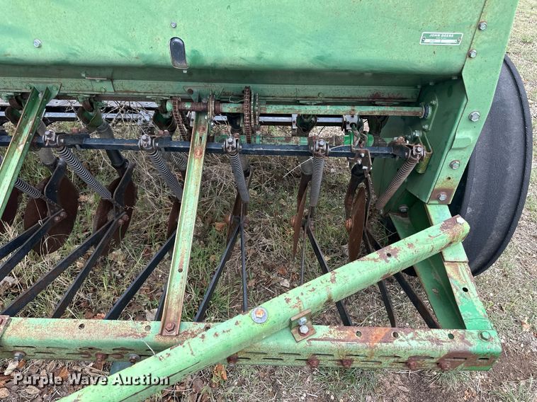 image for item EQ4664 (2) John Deere 8300 grain drills