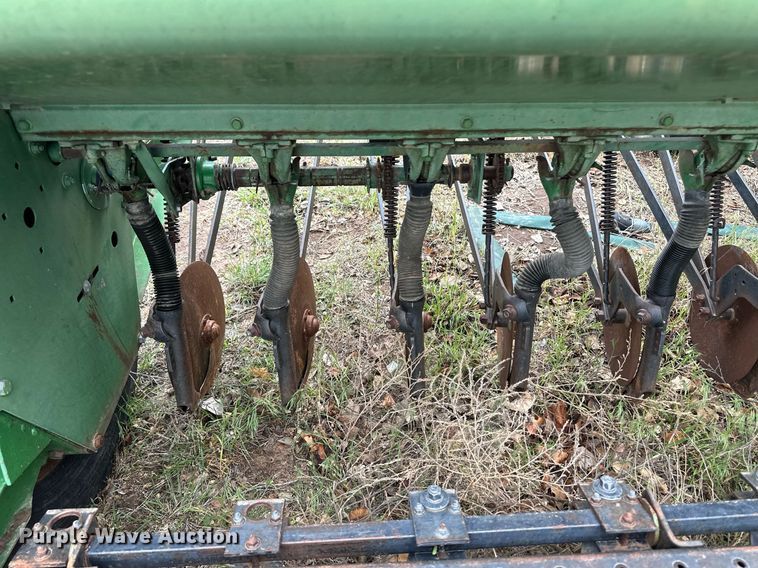 image for item EQ4664 (2) John Deere 8300 grain drills