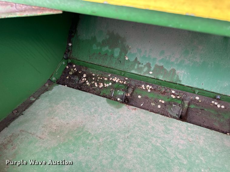 image for item EQ4664 (2) John Deere 8300 grain drills