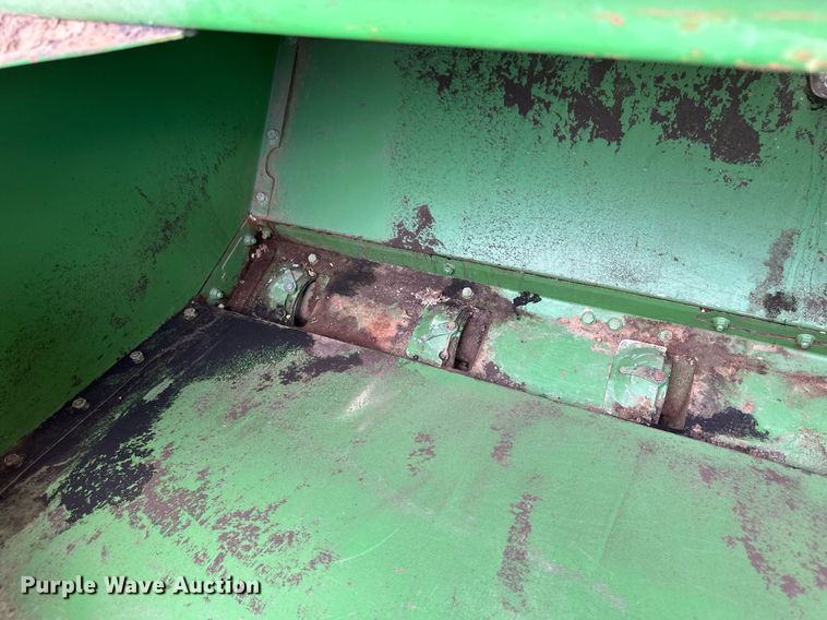 image for item EQ4664 (2) John Deere 8300 grain drills