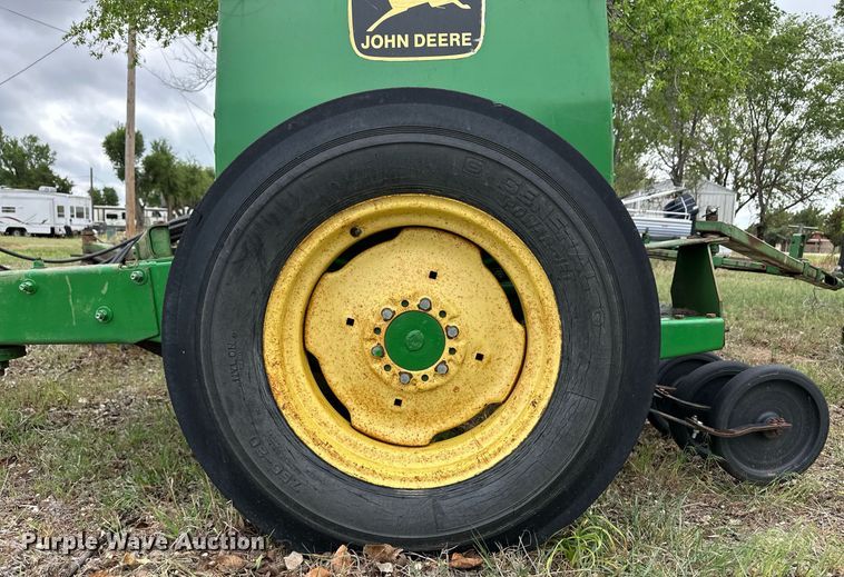 image for item EQ4664 (2) John Deere 8300 grain drills