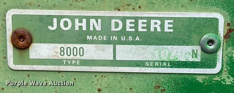 image for item EQ4664 (2) John Deere 8300 grain drills