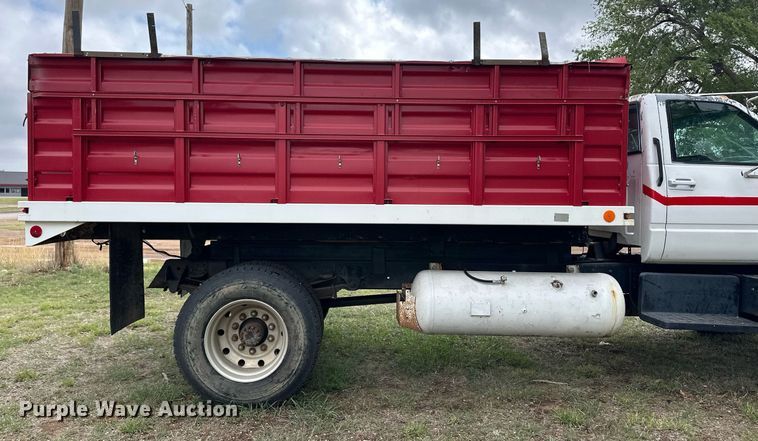 image for item EQ4665 1993 Chevrolet C7 TopKick grain truck