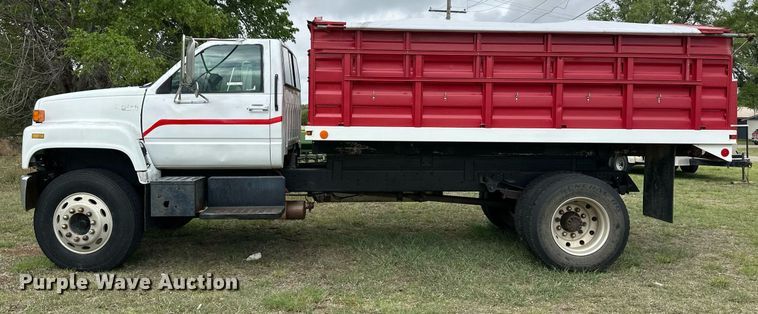 image for item EQ4665 1993 Chevrolet C7 TopKick grain truck