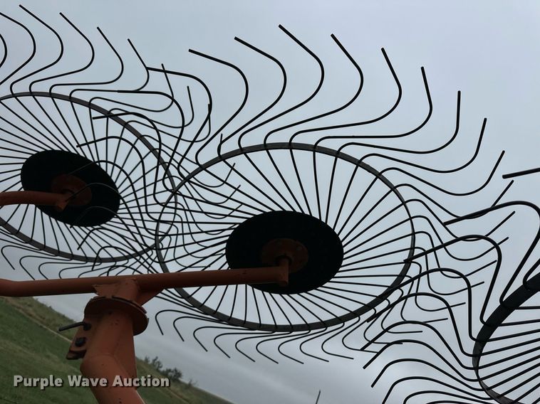 image for item EQ4666 Befco hay rake