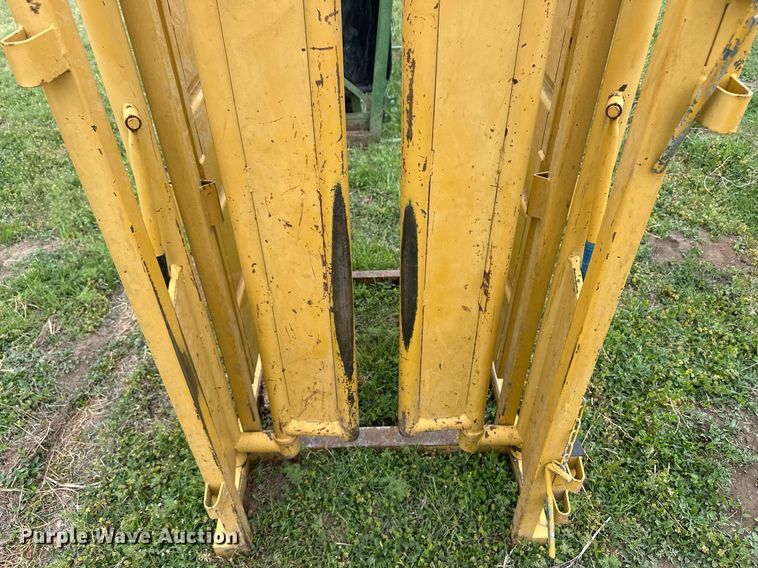 image for item EQ4669 Palpation cage