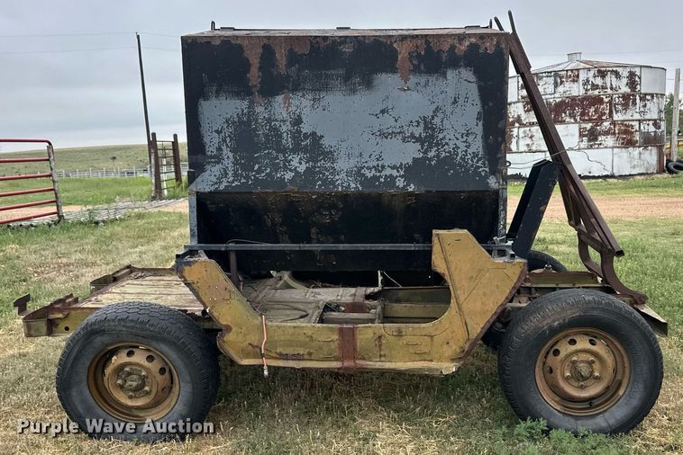 image for item EQ4670 Shop built cake feeder trailer