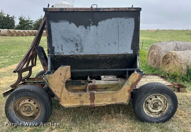 image for item EQ4670 Shop built cake feeder trailer