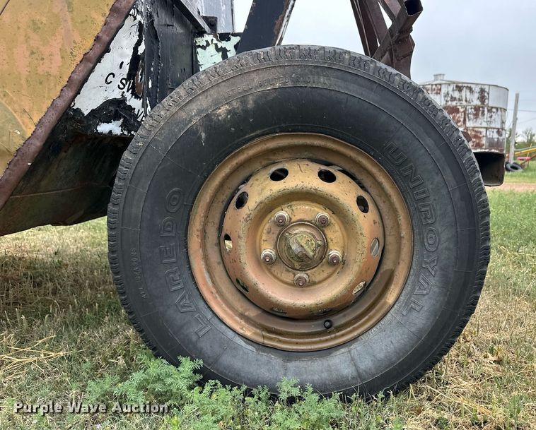 image for item EQ4670 Shop built cake feeder trailer