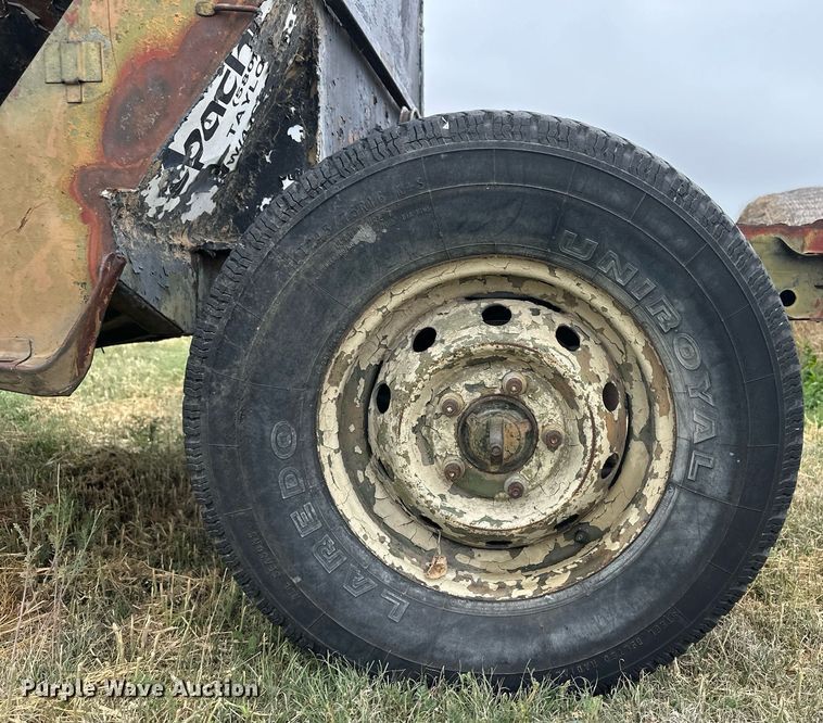 image for item EQ4670 Shop built cake feeder trailer