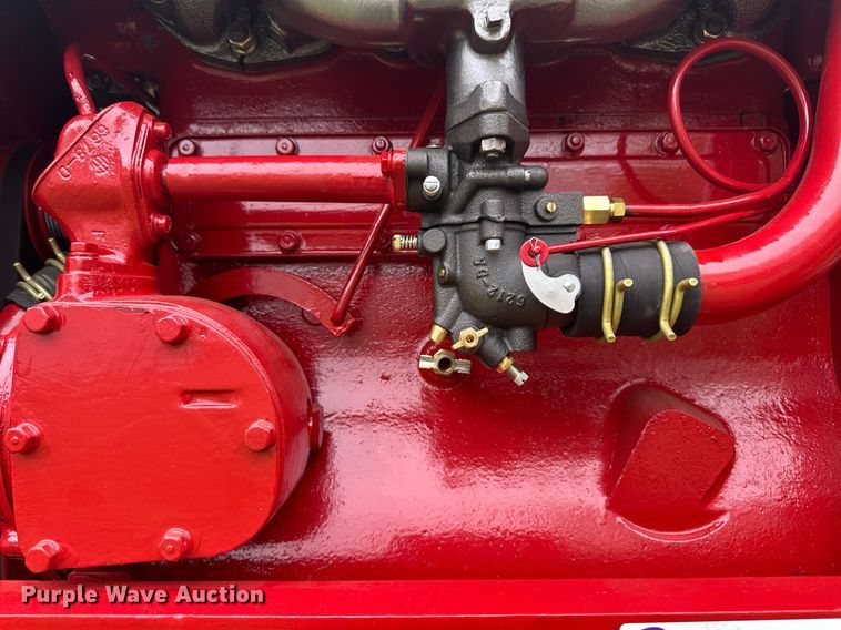 image for item EQ4709 1941 International Harvester Farmall H tractor