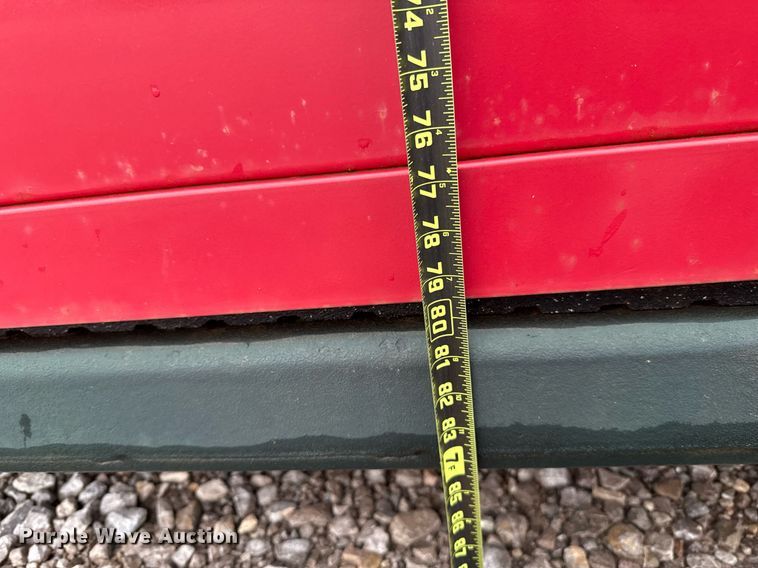 image for item ER1063 1998 WW livestock trailer