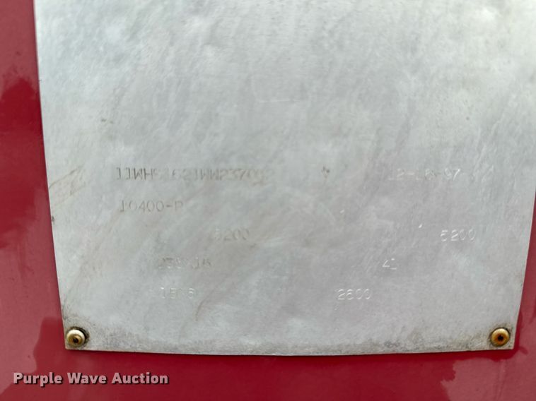 image for item ER1063 1998 WW livestock trailer