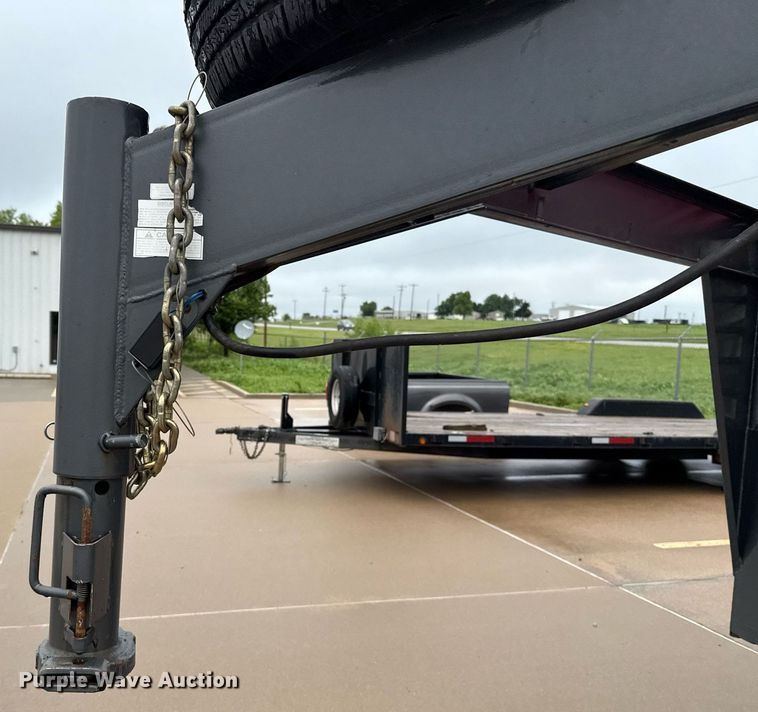 image for item ER1064 2014 CM Trailers CMS9340-24 livestock trailer