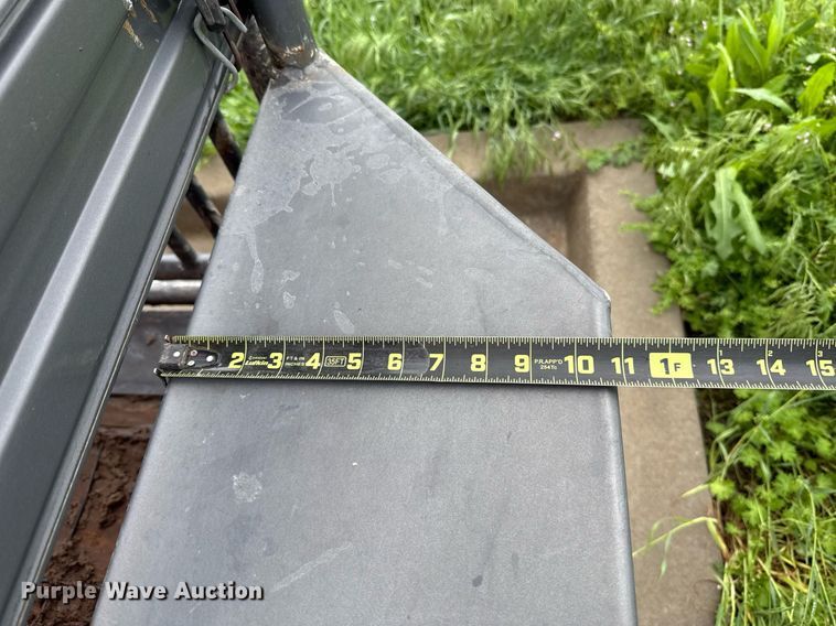 image for item ER1064 2014 CM Trailers CMS9340-24 livestock trailer