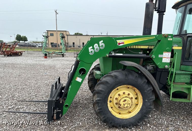 image for item ER1068 1983 John Deere 4450 MFWD tractor