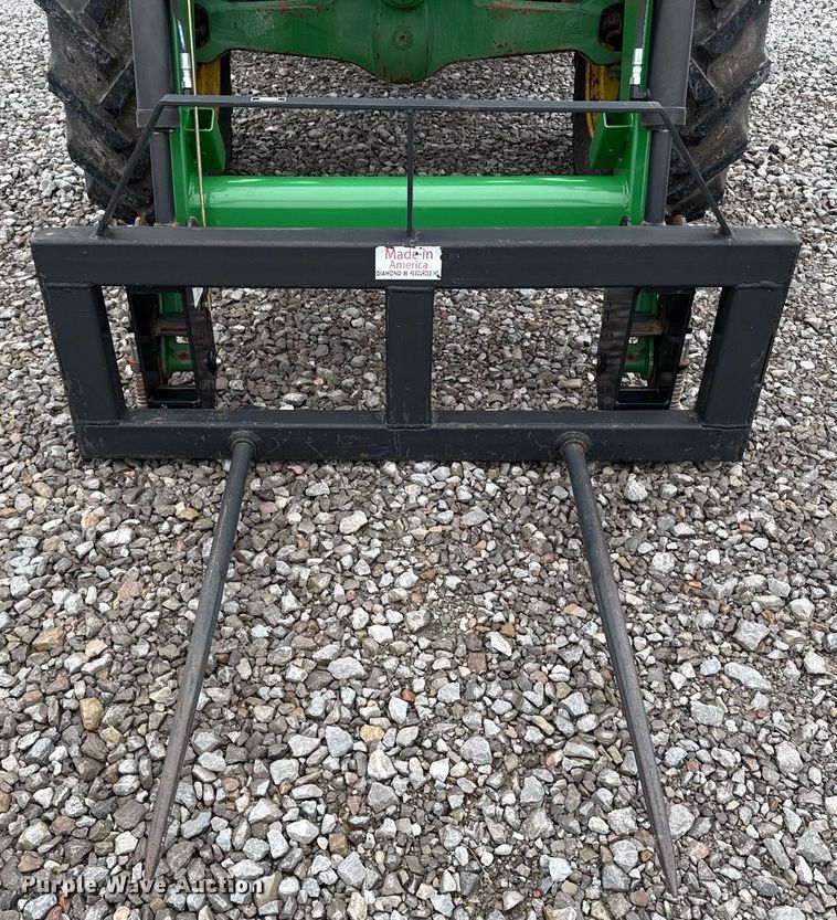 image for item ER1068 1983 John Deere 4450 MFWD tractor