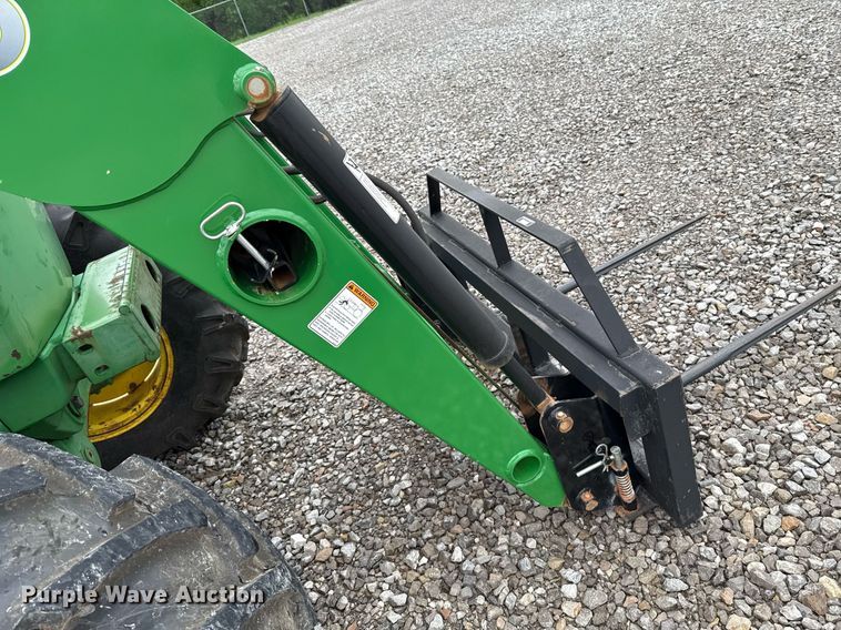 image for item ER1068 1983 John Deere 4450 MFWD tractor