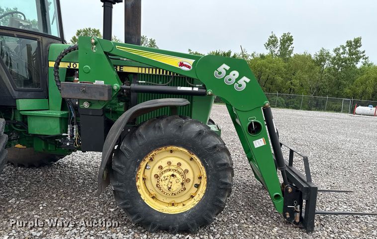 image for item ER1068 1983 John Deere 4450 MFWD tractor