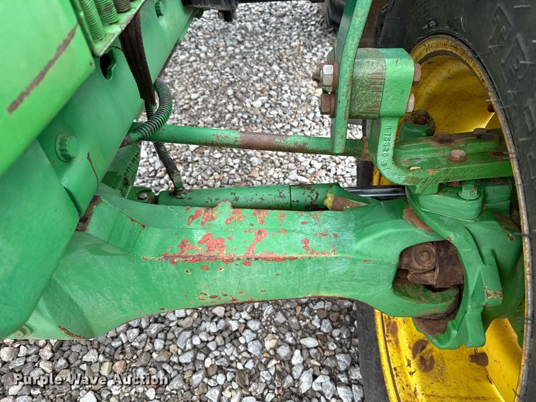 image for item ER1068 1983 John Deere 4450 MFWD tractor