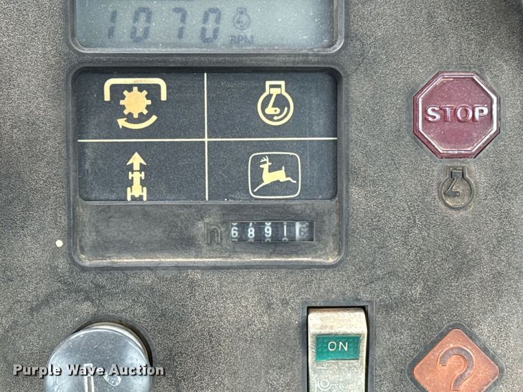 image for item ER1068 1983 John Deere 4450 MFWD tractor