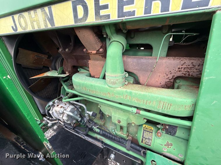 image for item ER1068 1983 John Deere 4450 MFWD tractor