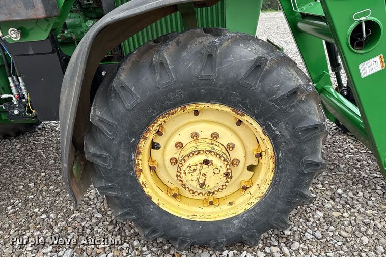 image for item ER1068 1983 John Deere 4450 MFWD tractor