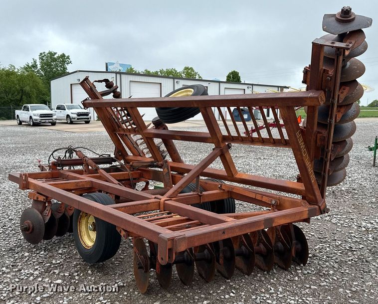image for item ER1069 Sunflower tandem disk