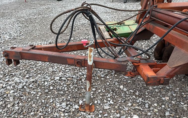 image for item ER1069 Sunflower tandem disk