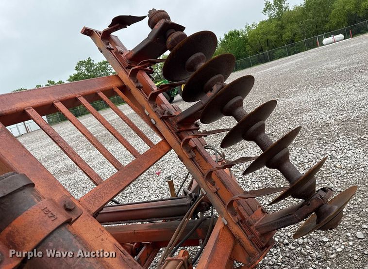 image for item ER1069 Sunflower tandem disk