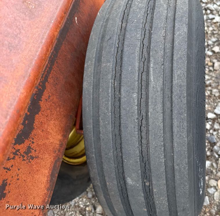 image for item ER1069 Sunflower tandem disk