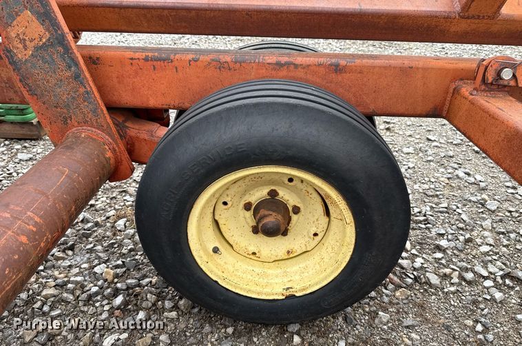 image for item ER1069 Sunflower tandem disk