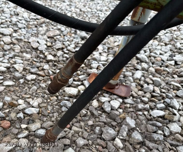 image for item ER1070 Deutz-Allis 1300 field cultivator