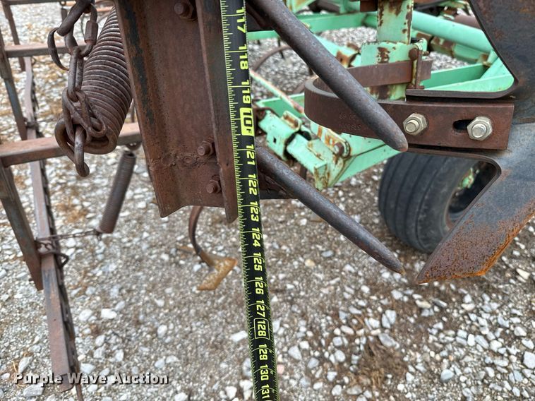image for item ER1070 Deutz-Allis 1300 field cultivator