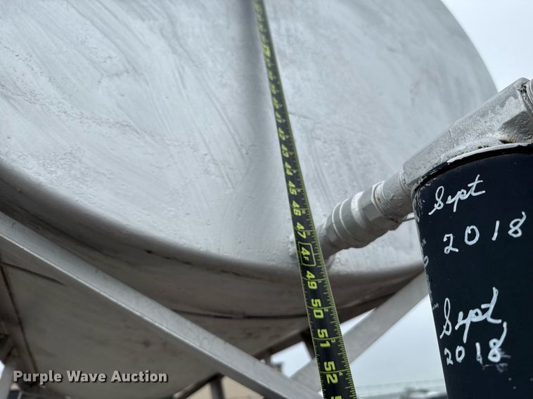 image for item ER1073 Fuel tank